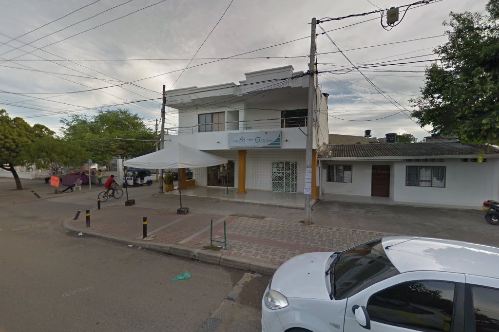 Instalaciones y Fachada de la Sede Sahagún - Los Olivos